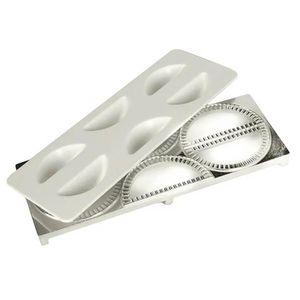 Forma Molde para Pierogi Pastel Polonês 6 Cavidades Fox Run