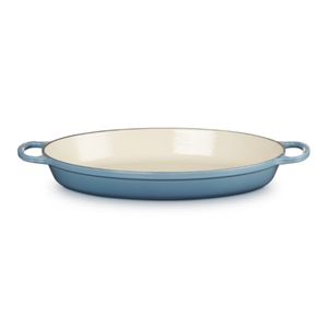 ASSADEIRA LE CREUSET OVAL SIGNATURE EM CERÂMICA 36CM AZUL CHAMBRAY