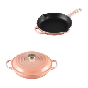 KIT LE CREUSET CAÇAROLA BUFFET 30CM E FRIGIDEIRA SKILLET 26CM EM FERRO FUNDIDO PESSEGO PECHE