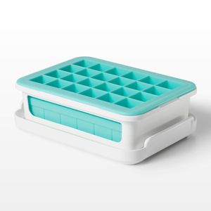 Forma de Gelo 24 Cubos em Silicone OXO
